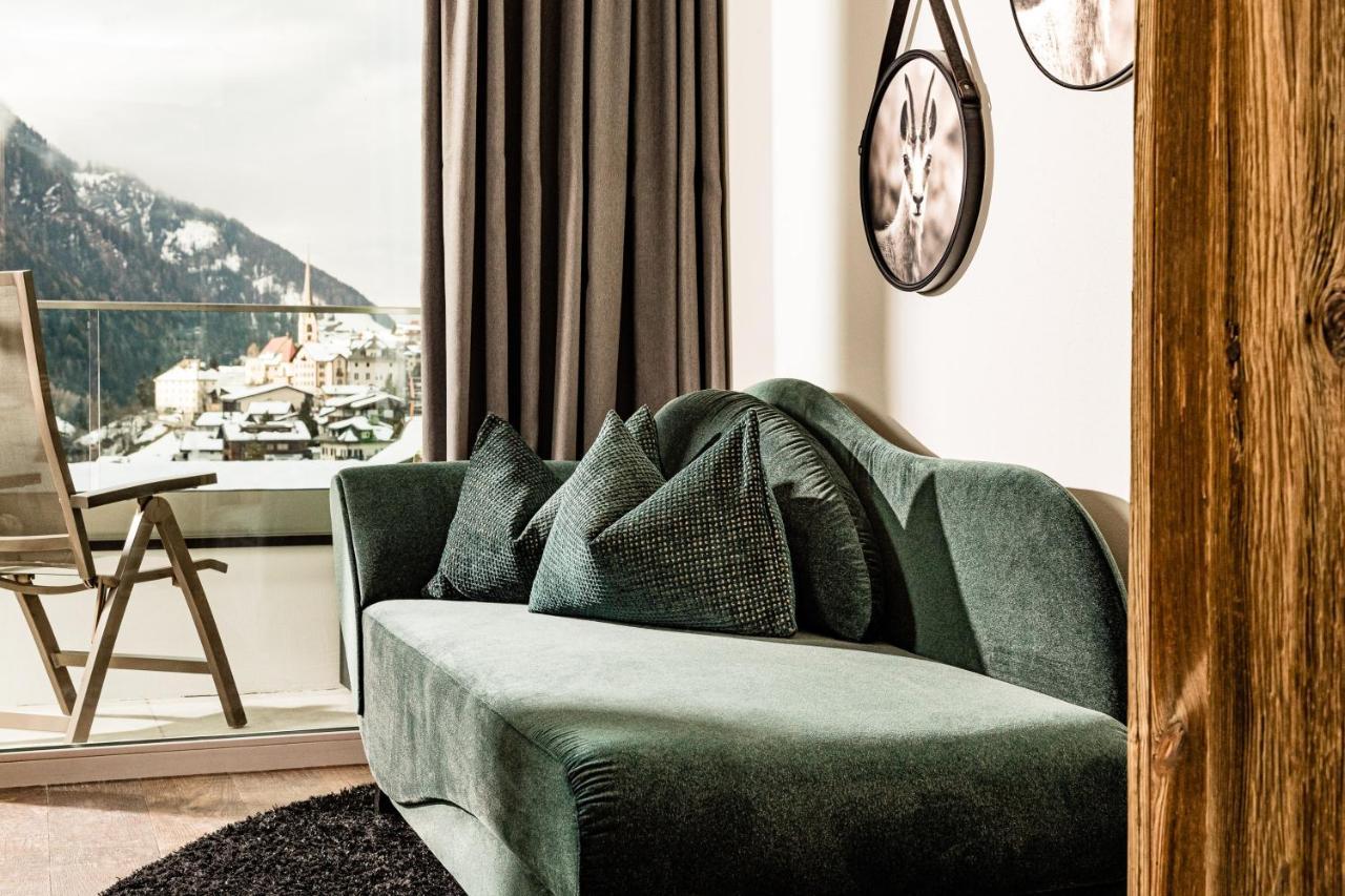 Hotel Touring Dolomites Santa Cristina Val Gardena المظهر الخارجي الصورة